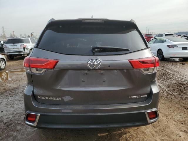 Photo 6 from auction – 2018 TOYOTA HIGHLANDER with VIN 5TDDZRFH5JS854358