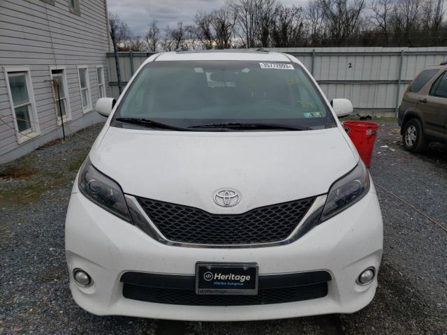 Photo 5 from auction – 2016 TOYOTA SIENNA SE with VIN 5TDXK3DC2GS719966