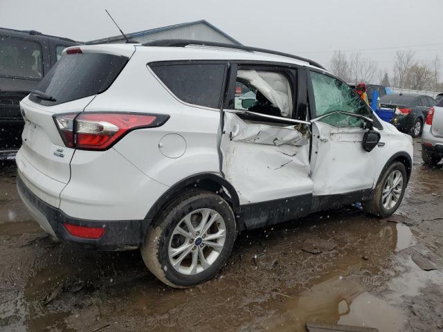 Photo 3 from auction – 2017 FORD ESCAPE SE with VIN 1FMCU9GD7HUB15032