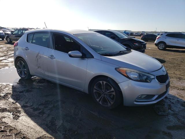 Photo 4 from auction – 2016 KIA FORTE EX with VIN KNAFX5A88G5546899