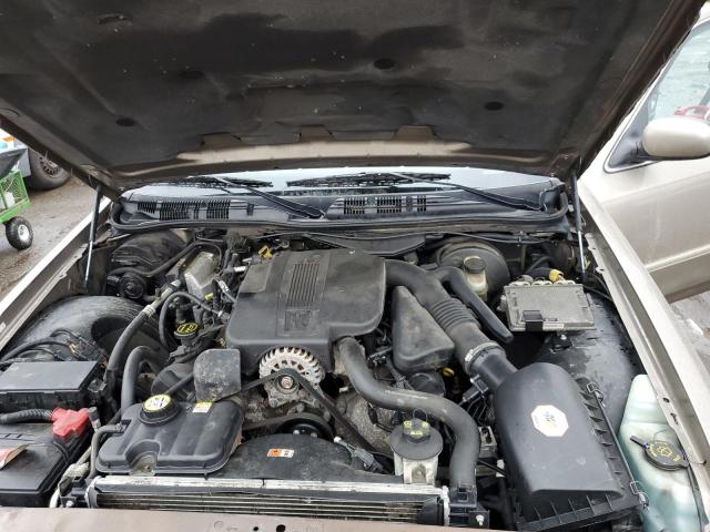 Photo 11 from auction – 2005 MERCURY GRAND MARQ with VIN 2MEFM75W55X668386