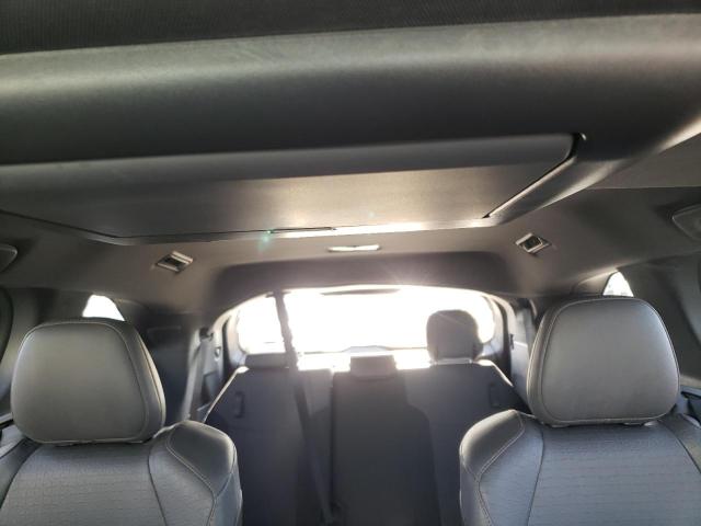 Photo 10 from auction – 2022 TOYOTA SIENNA XLE with VIN 5TDASKFC4NS046804
