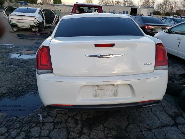 Photo 6 from auction – 2018 CHRYSLER 300 TOURIN with VIN 2C3CCAAG2JH291916