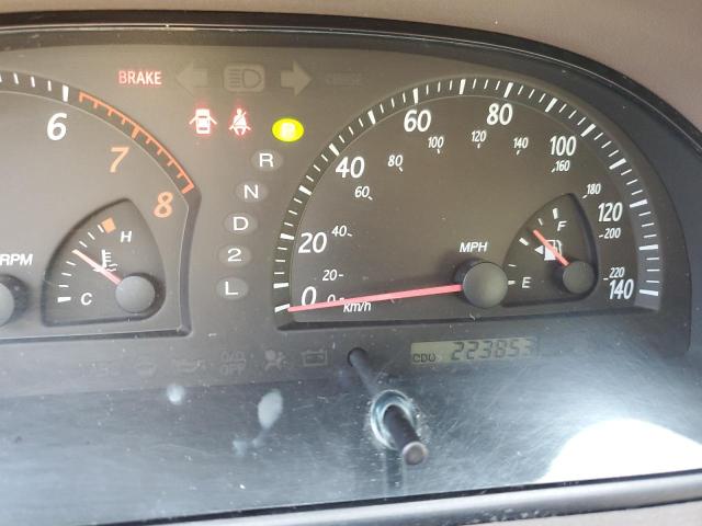 Photo 9 from auction – 2004 TOYOTA CAMRY LE with VIN 4T1BE32K34U804393
