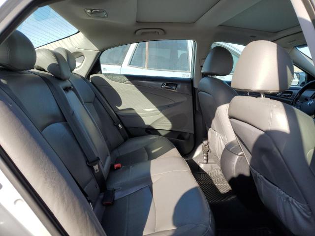 Photo 10 from auction – 2015 HYUNDAI SONATA HYB with VIN KMHEC4A47FA126103