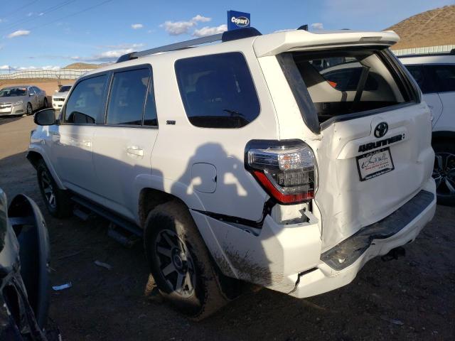 Photo 2 from auction – 2020 TOYOTA 4RUNNER SR with VIN JTEBU5JR4L5745344
