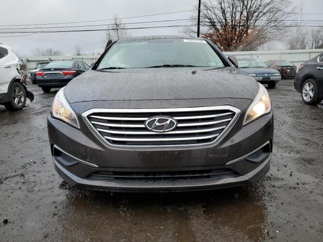 Photo 5 from auction – 2016 HYUNDAI SONATA SE with VIN 5NPE24AF4GH385523