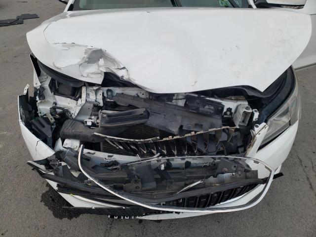 Photo 11 from auction – 2016 BUICK LACROSSE with VIN 1G4GB5G32GF126711