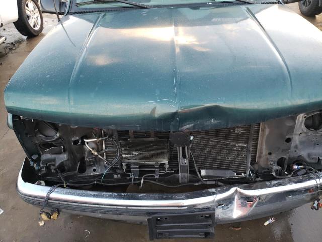 Фото 11 с аукциона – 1995 CHEVROLET GMT-400 C1 с VIN 2GCEC19K5S1231068