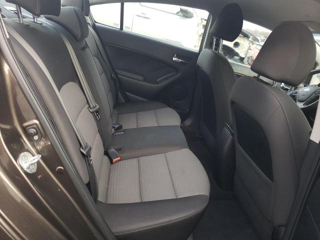 Photo 10 from auction – 2015 KIA FORTE LX with VIN KNAFX4A61F5301062