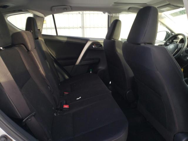 Photo 10 from auction – 2015 TOYOTA RAV4 XLE with VIN JTMRFREV0FD143840