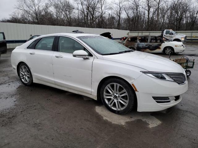 Photo 4 from auction – 2016 LINCOLN MKZ with VIN 3LN6L2G98GR613443