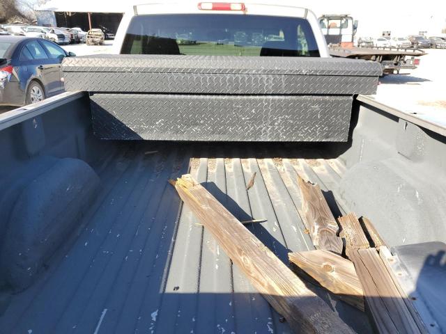 Photo 10 from auction – 2004 CHEVROLET SILVERADO with VIN 1GCEC14T24Z156808