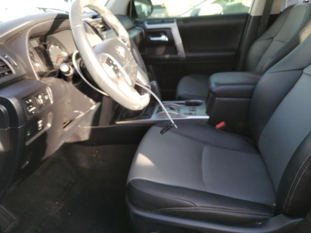 Photo 7 from auction – 2020 TOYOTA 4RUNNER SR with VIN JTEBU5JR4L5745344