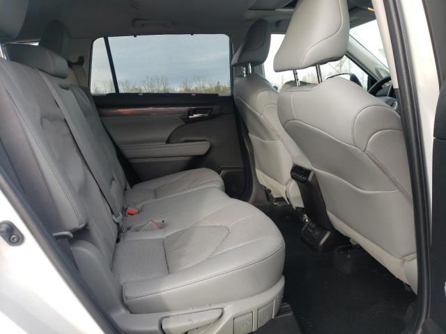 Photo 10 from auction – 2022 TOYOTA HIGHLANDER with VIN 5TDDZRBH6NS576534