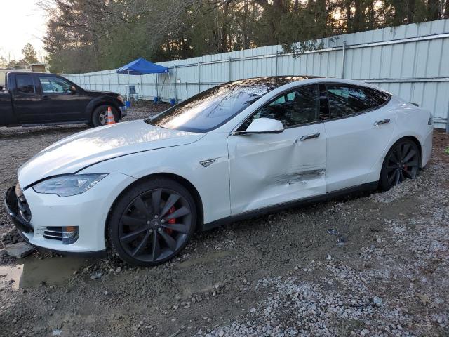 TESLA MODEL S P8 2015 with VIN 5YJSA1H47FF082001 - Photo from auction