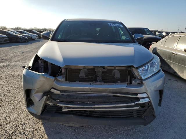 Photo 5 from auction – 2018 TOYOTA HIGHLANDER with VIN 5TDZZRFH3JS243492