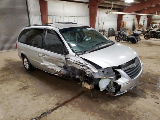Photo 4 from auction – 2005 CHRYSLER TOWN & COU with VIN 2C4GP54L05R214110