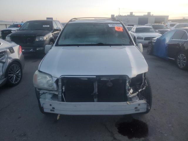 Photo 5 from auction – 2004 TOYOTA HIGHLANDER with VIN JTEGP21A940010427
