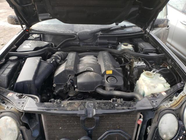 Photo 11 from auction – 1999 MERCEDES-BENZ E 320 4MAT with VIN WDBJF82H5XX024461