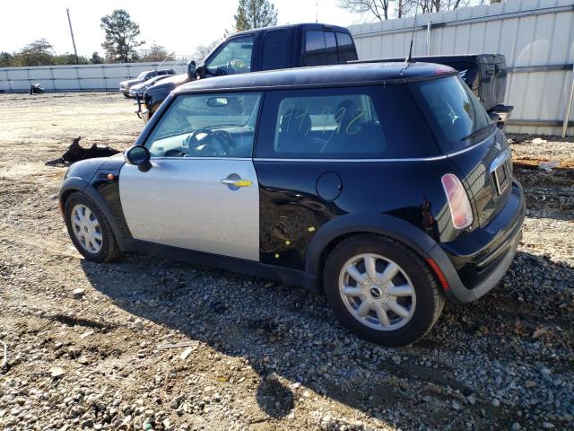 Photo 2 from auction – 2004 MINI COOPER with VIN WMWRC33434TJ59370