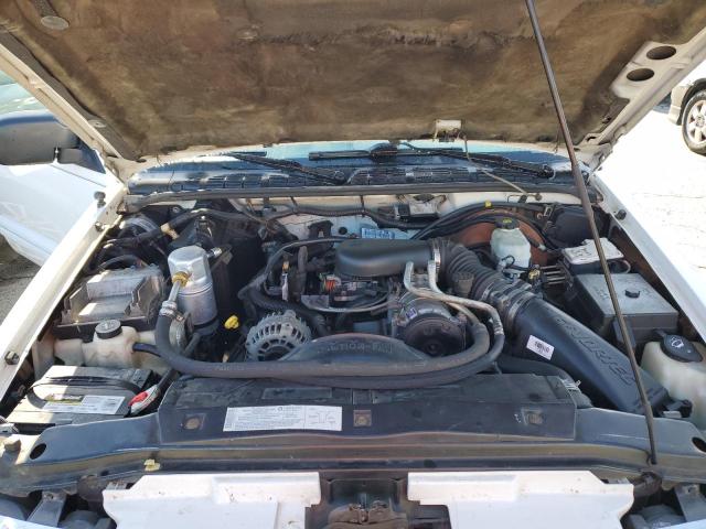 Photo 12 from auction – 2004 CHEVROLET BLAZER with VIN 1GNDT13XX4K153607