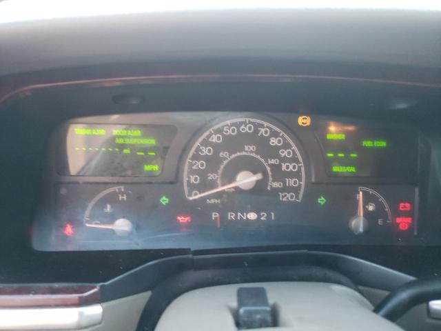 Photo 9 from auction – 2004 LINCOLN TOWN CAR E with VIN 1LNHM81W64Y623666
