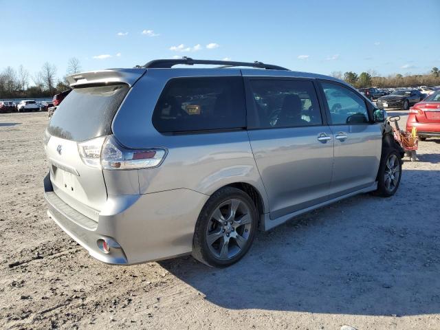 Photo 3 from auction – 2016 TOYOTA SIENNA SE with VIN 5TDXK3DC6GS706895