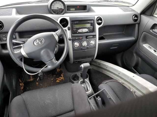 Photo 8 from auction – 2006 TOYOTA SCION XB with VIN JTLKT324764053902