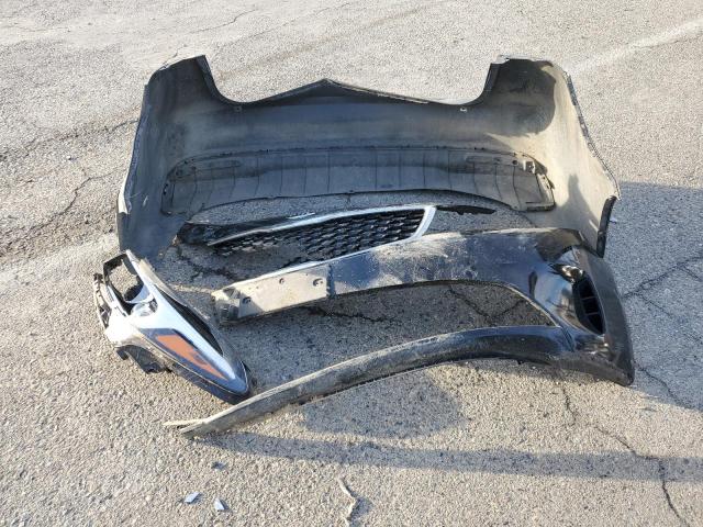 Photo 12 from auction – 2018 KIA FORTE LX with VIN 3KPFL4A78JE248848