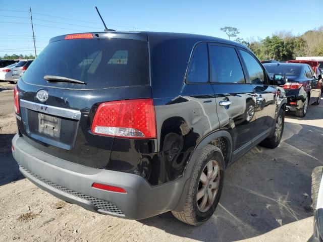 Photo 3 from auction – 2013 KIA SORENTO LX with VIN 5XYKT3A14DG373874