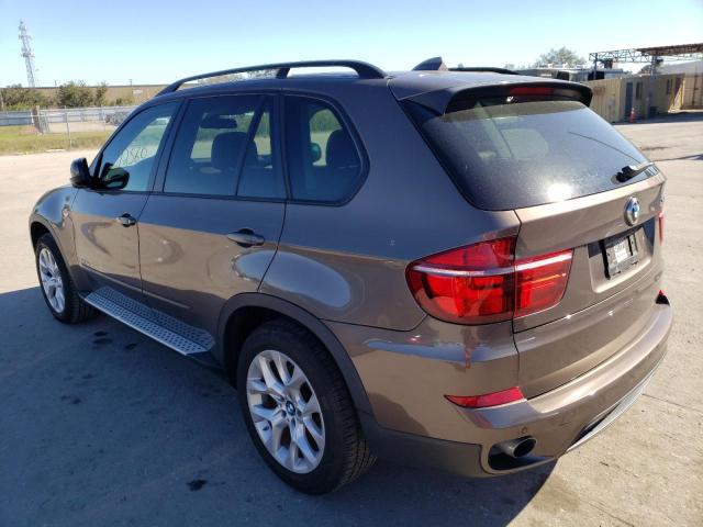 Photo 2 from auction – 2011 BMW X5 XDRIVE3 with VIN 5UXZV4C55BL739050