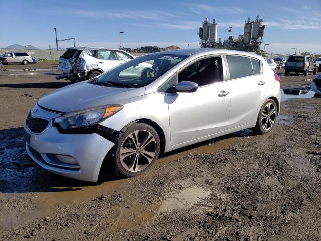 KIA FORTE EX 2016 with VIN KNAFX5A88G5546899 - Photo from auction