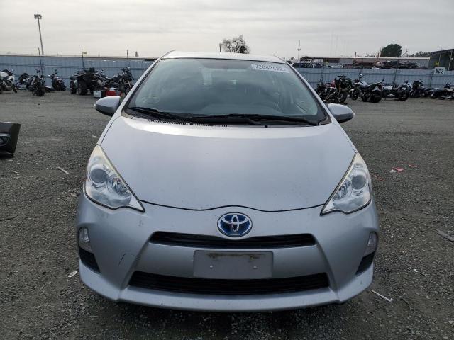 Photo 5 from auction – 2014 TOYOTA PRIUS C with VIN JTDKDTB3XE1562639
