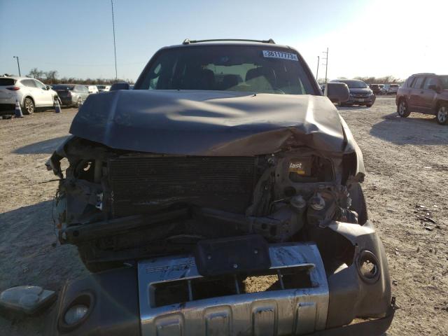Photo 5 from auction – 2011 FORD ESCAPE LIM with VIN 1FMCU0E78BKC54453