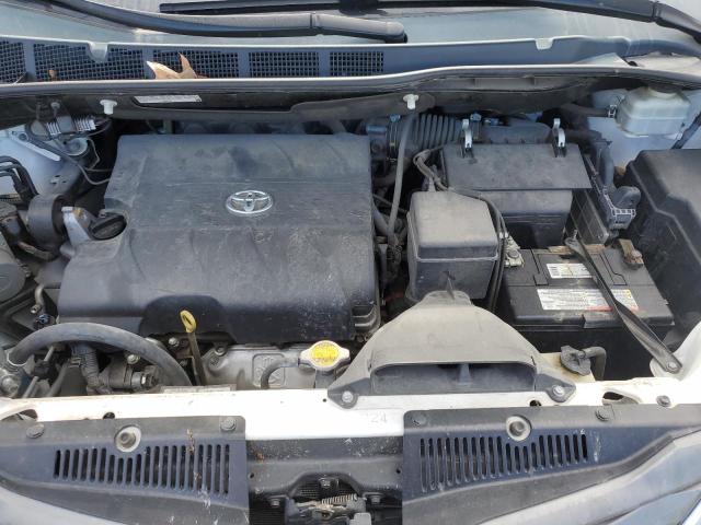Photo 12 from auction – 2014 TOYOTA SIENNA XLE with VIN 5TDYK3DC5ES455725