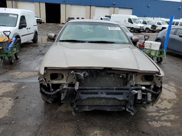 Photo 5 from auction – 2005 MERCURY GRAND MARQ with VIN 2MEFM75W55X668386