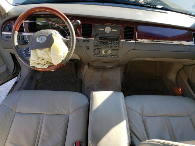 Photo 8 from auction – 2004 LINCOLN TOWN CAR U with VIN 1LNHM83W84Y664748