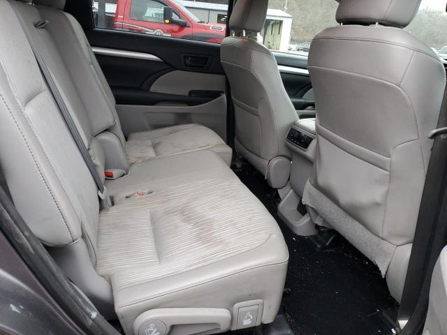 Photo 10 from auction – 2015 TOYOTA HIGHLANDER with VIN 5TDBKRFH1FS176078