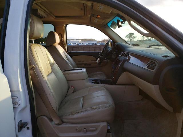 Photo 7 from auction – 2007 CHEVROLET SUBURBAN K with VIN 3GNFK16317G286403