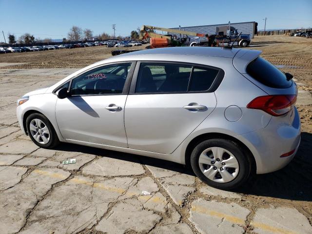 Photo 2 from auction – 2017 KIA FORTE LX with VIN KNAFK5A89H5670938