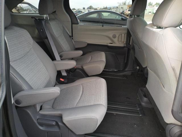 Photo 10 from auction – 2021 TOYOTA SIENNA LE with VIN 5TDKRKEC4MS048164