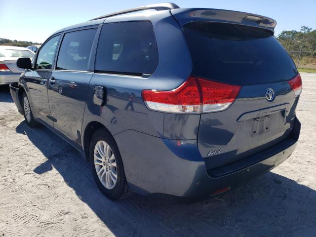 Photo 2 from auction – 2013 TOYOTA SIENNA XLE with VIN 5TDYK3DC6DS328979