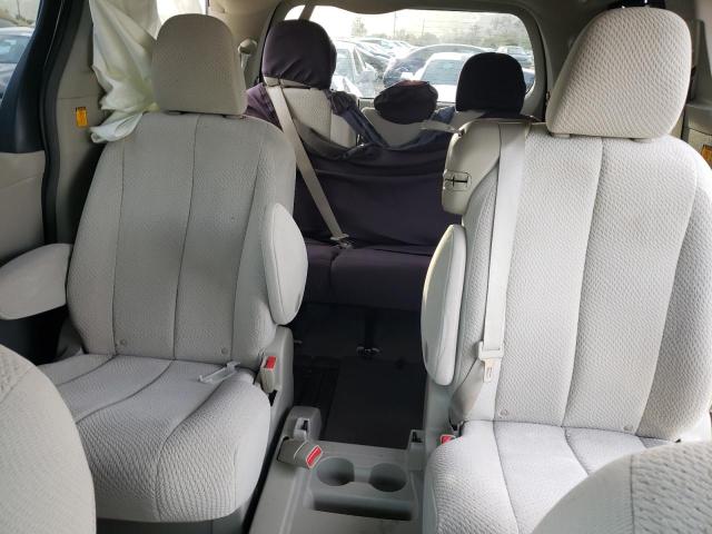 Photo 10 from auction – 2011 TOYOTA SIENNA LE with VIN 5TDKK3DC5BS144118