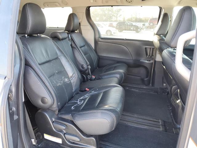 Photo 11 from auction – 2016 TOYOTA SIENNA SE with VIN 5TDXK3DC6GS706895