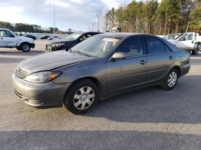 TOYOTA CAMRY LE 2002 with VIN 4T1BE32K02U510477 - Photo from auction