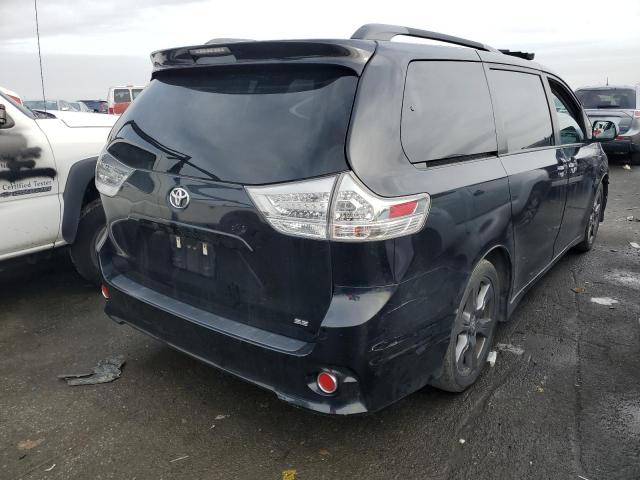 Photo 3 from auction – 2017 TOYOTA SIENNA SE with VIN 5TDXZ3DC3HS845492