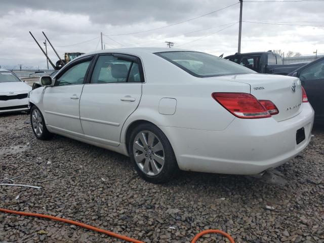Photo 2 from auction – 2005 TOYOTA AVALON XL with VIN 4T1BK36B45U036752