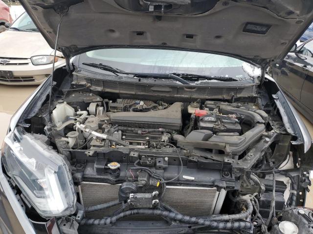 Photo 11 from auction – 2018 NISSAN ROGUE S with VIN 5N1AT2MV2JC741968