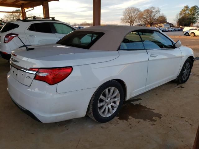 Photo 3 from auction – 2012 CHRYSLER 200 TOURIN with VIN 1C3BCBEB3CN116388